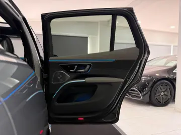 MERCEDES-BENZ EQS 450  SUV AMG