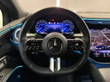 MERCEDES-BENZ EQS 450  SUV AMG