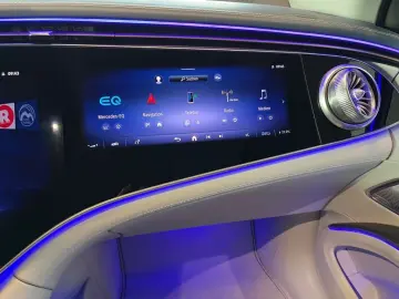 MERCEDES-BENZ EQS 450 4M SUV AMG