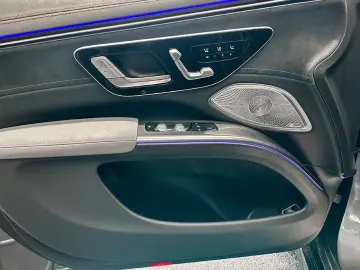 MERCEDES-BENZ EQS 450 4M SUV AMG