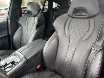 BMW X6 xDrive40d M Sport HUD StHZG AHK BowersWilkins