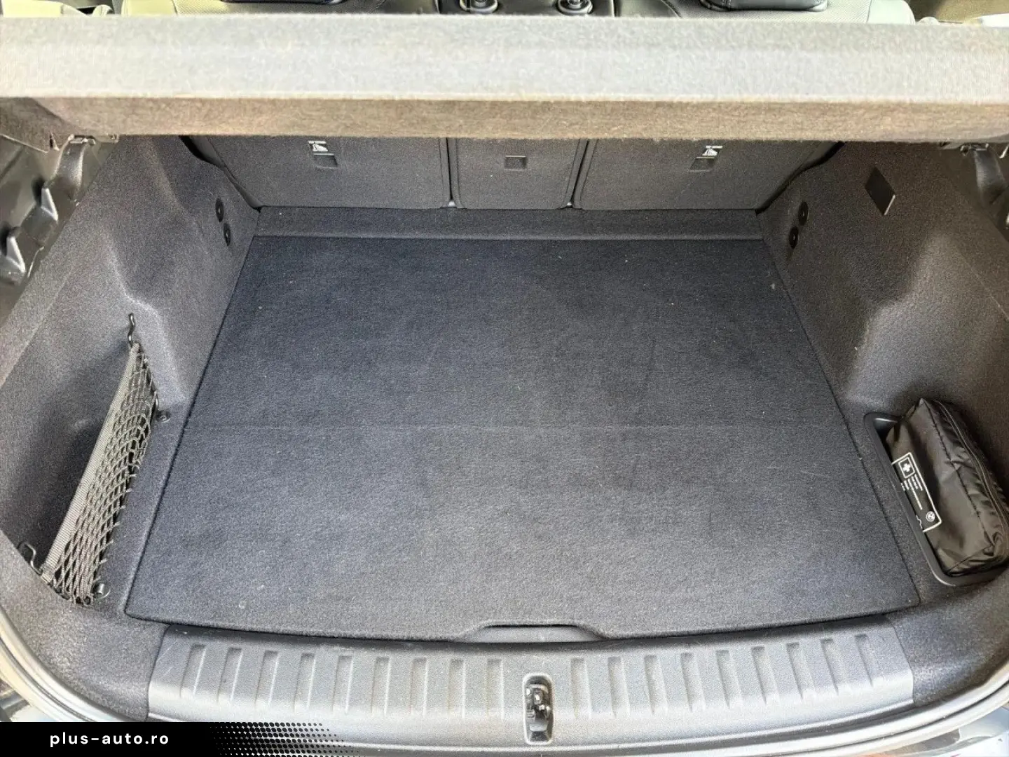 BMW iX1 xDrive 30 X Line