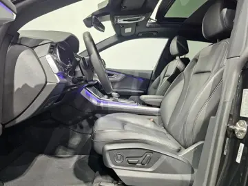 AUDI Q8 50 TDI S Line Black Pano Matrix Softc.Hud 22'
