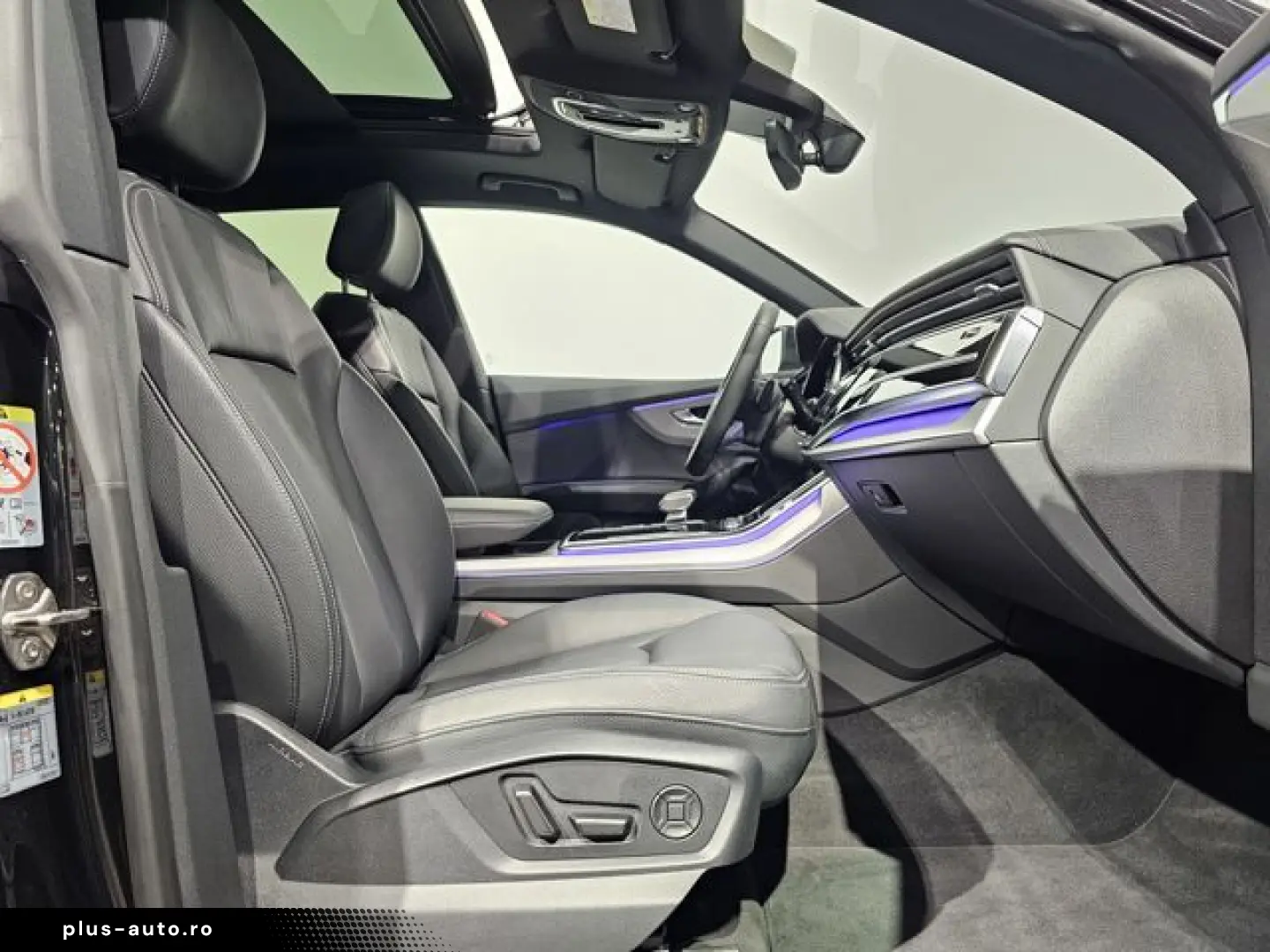 AUDI Q8 50 TDI S Line Black Pano Matrix Softc.Hud 22'