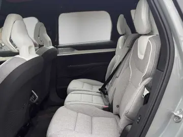 VOLVO EX90 Twin Motor Performance AWD Ultra 7