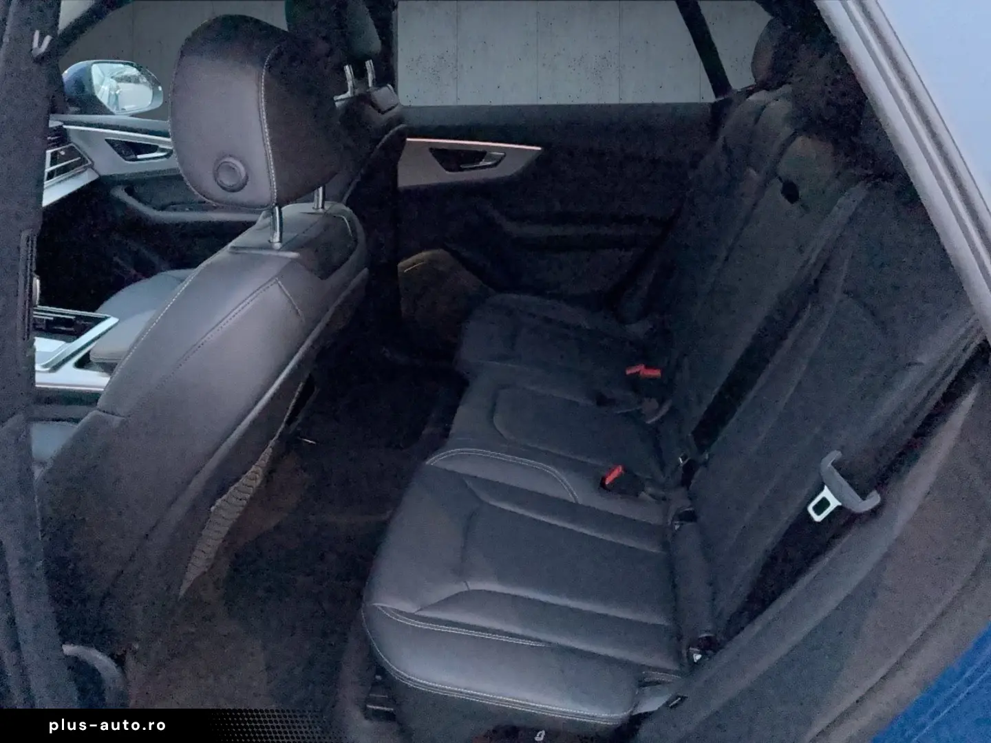 AUDI Q8 SUV 50 TDI qu. tiptr. Luft PANO AHK 22 HUD