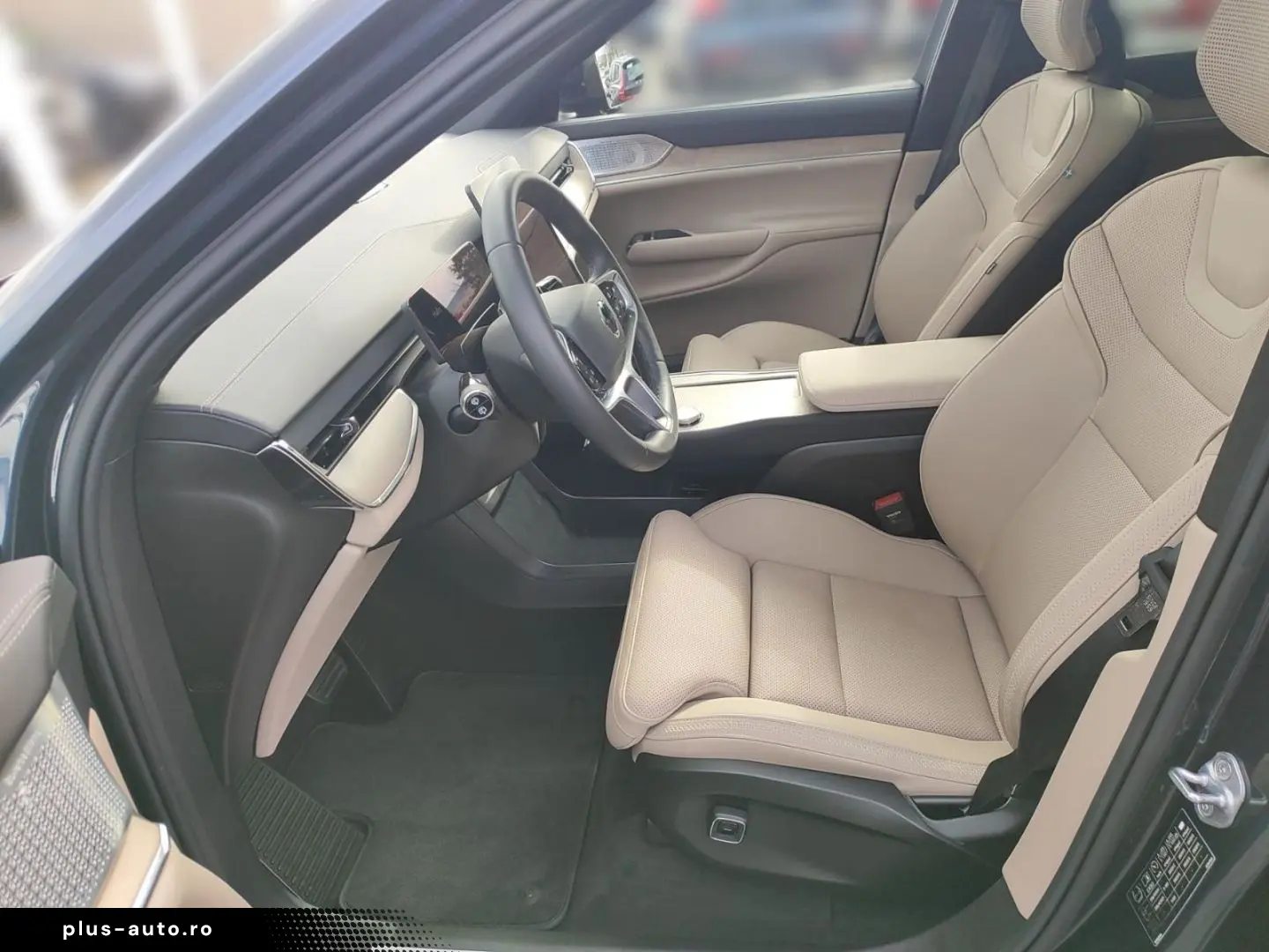 VOLVO EX90 Plus Pure Electric AWD 7