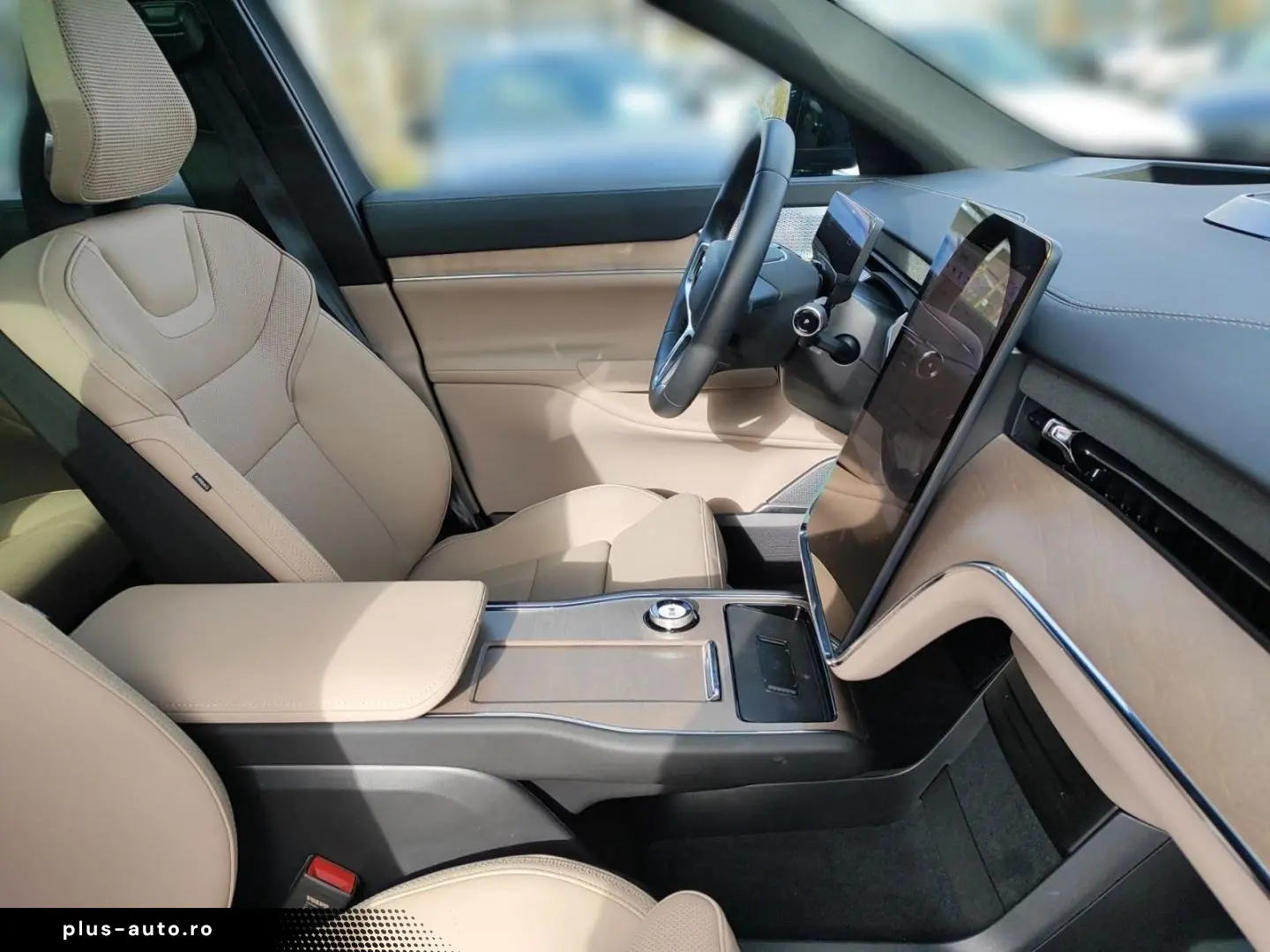 VOLVO EX90 Plus Pure Electric AWD 7