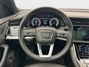 AUDI Q8 50 TDI qu tip Air HUD Pano Matrix Virtual Nav