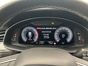 AUDI Q8 50 TDI qu tip Air HUD Pano Matrix Virtual Nav