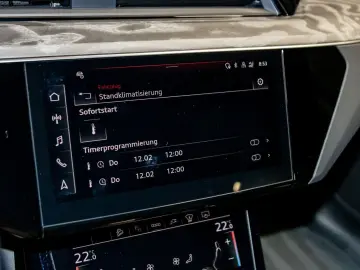 AUDI Q8 Sportback S line e-tron quattro