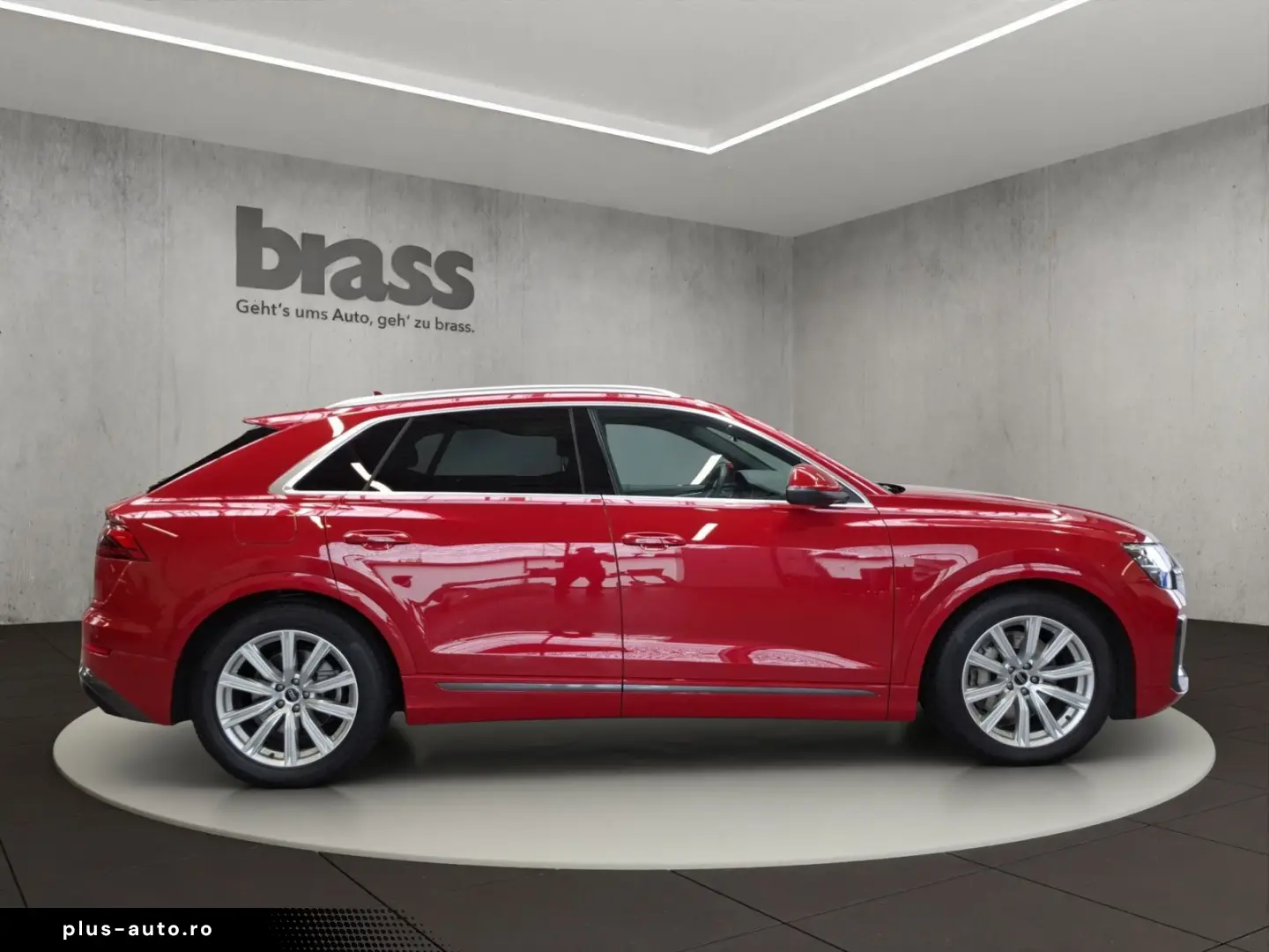 AUDI Q8 SUV 55 TFSI quattro 250(340) kW(PS) tiptronic