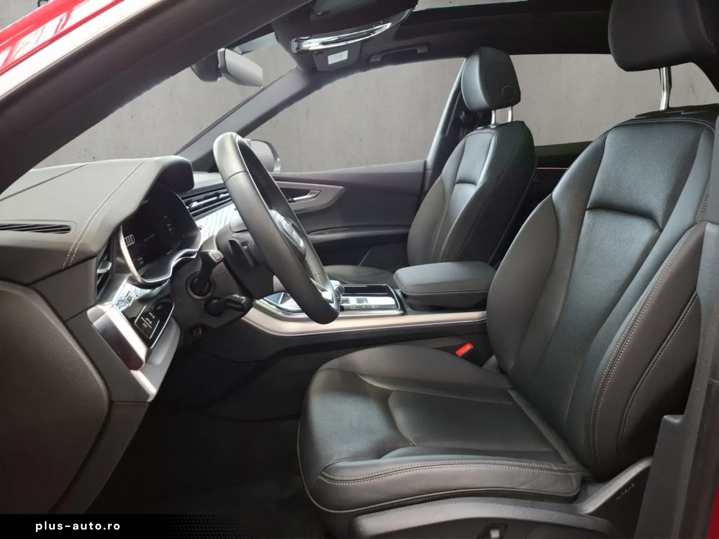 AUDI Q8 SUV 55 TFSI quattro 250(340) kW(PS) tiptronic