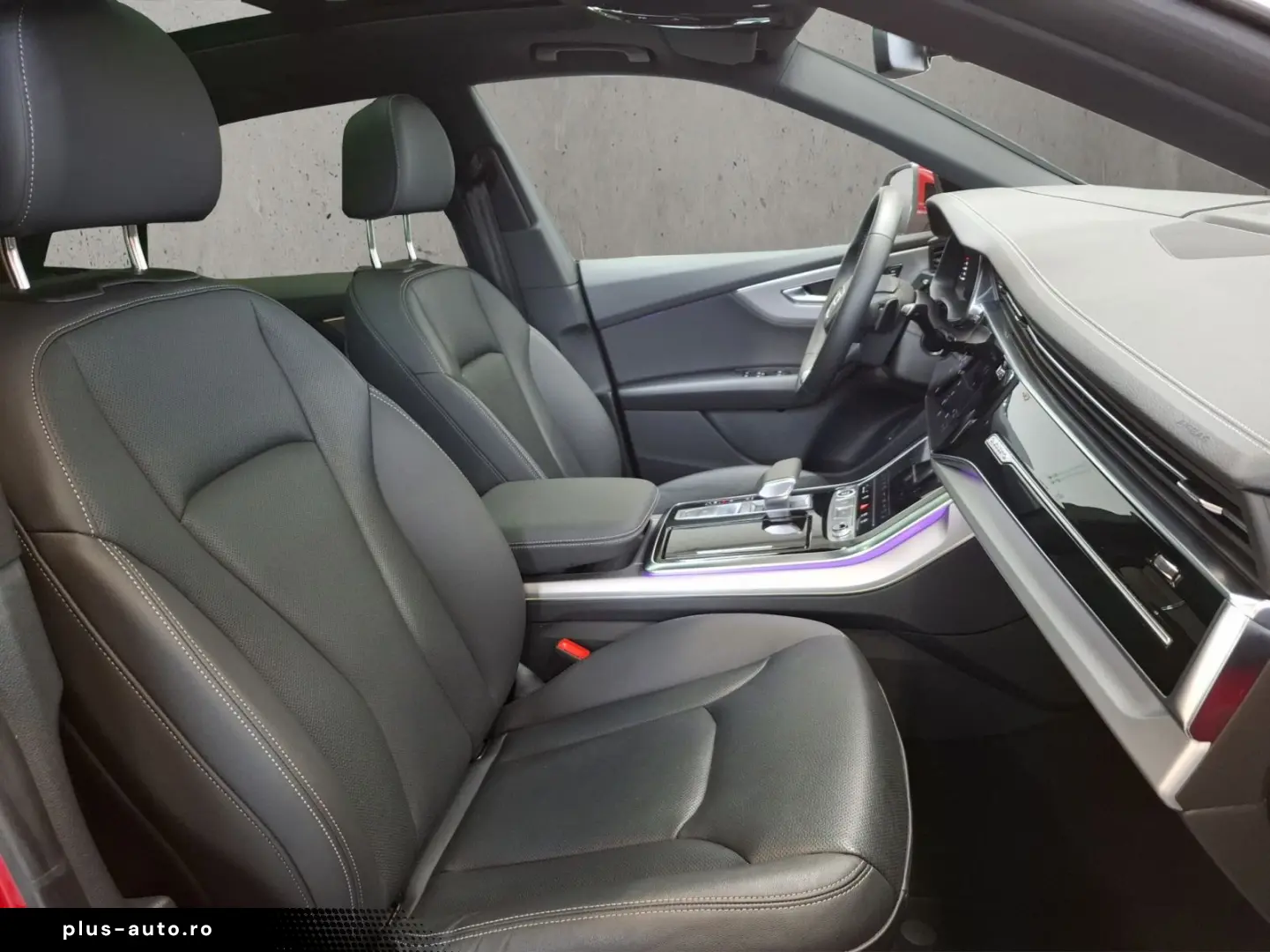 AUDI Q8 SUV 55 TFSI quattro 250(340) kW(PS) tiptronic