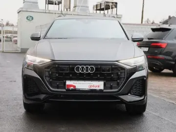 AUDI Q8 45 TDI quattro LM21 Matrix LED AHK HuD Kamera