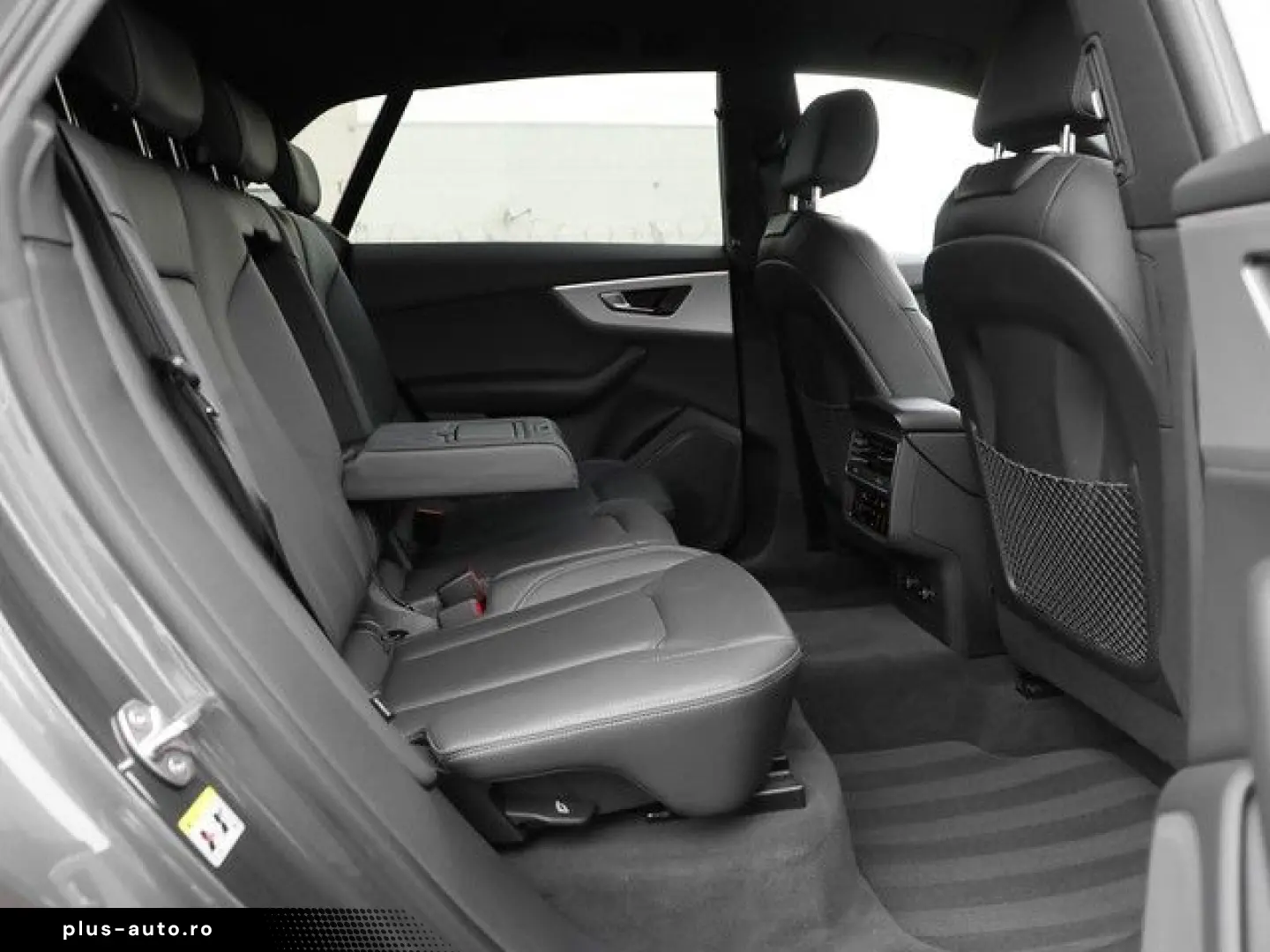 AUDI Q8 45 TDI quattro LM21 Matrix LED AHK HuD Kamera