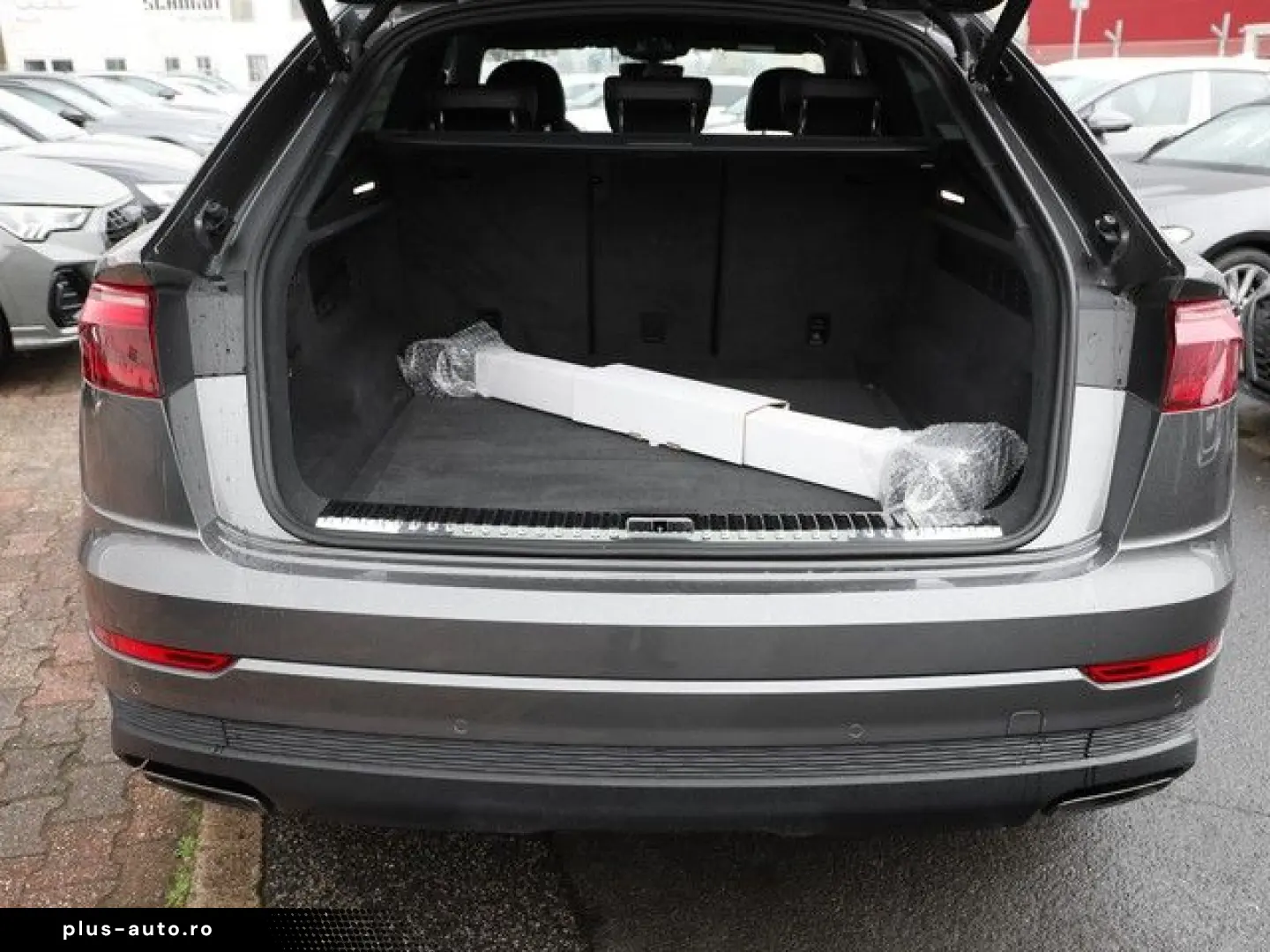 AUDI Q8 45 TDI quattro LM21 Matrix LED AHK HuD Kamera