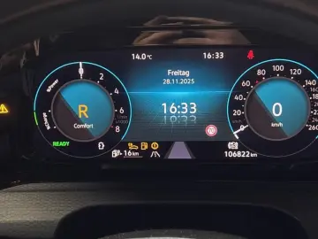 VW Golf GTE 1.4 TSI LEDER NAVI PANO IQ-MATRIX CAM