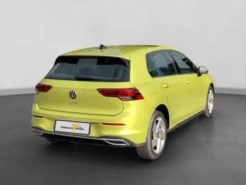 VW Golf GTE PANO AHK SIDE-ASSIST ACC NAVI LED