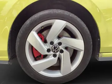 VW Golf GTE PANO AHK SIDE-ASSIST ACC NAVI LED