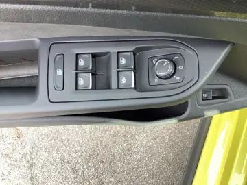 VW Golf GTE PANO AHK SIDE-ASSIST ACC NAVI LED