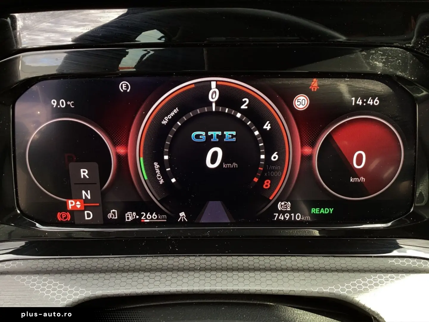 VW Golf GTE PANO AHK SIDE-ASSIST ACC NAVI LED