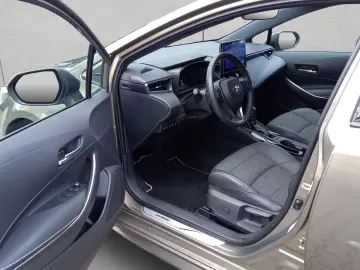 TOYOTA Corolla 2.0 Hybrid Team Deutschland