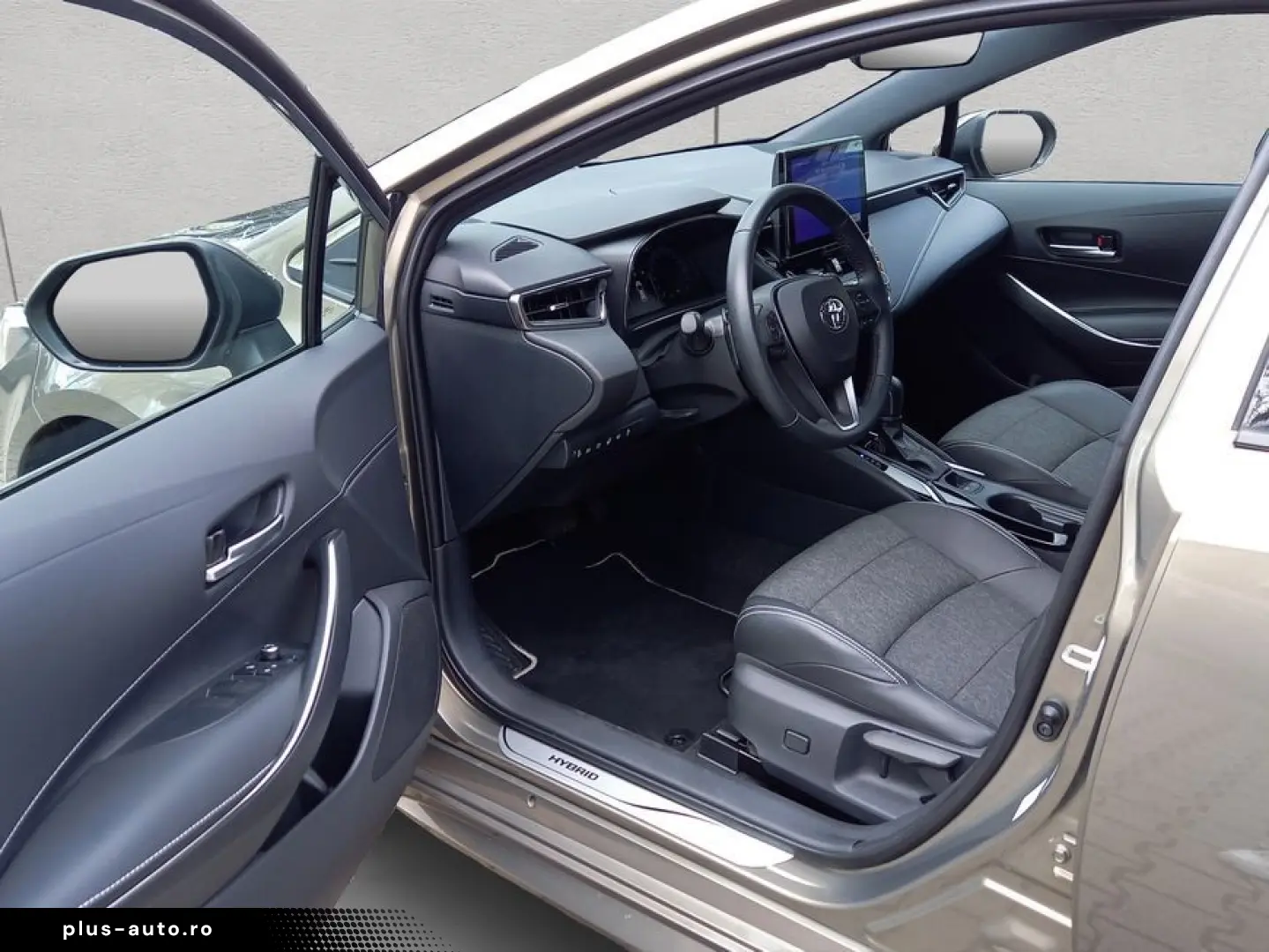 TOYOTA Corolla 2.0 Hybrid Team Deutschland