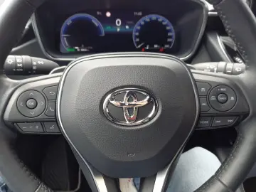 TOYOTA Corolla 2.0 Hybrid Team Deutschland