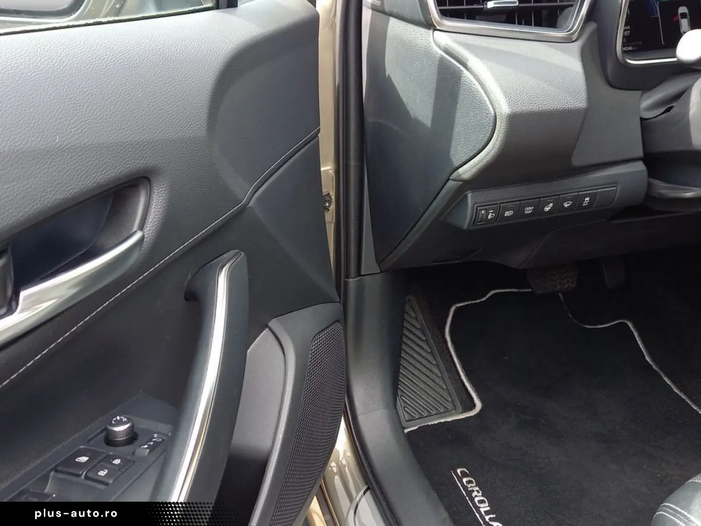 TOYOTA Corolla 2.0 Hybrid Team Deutschland