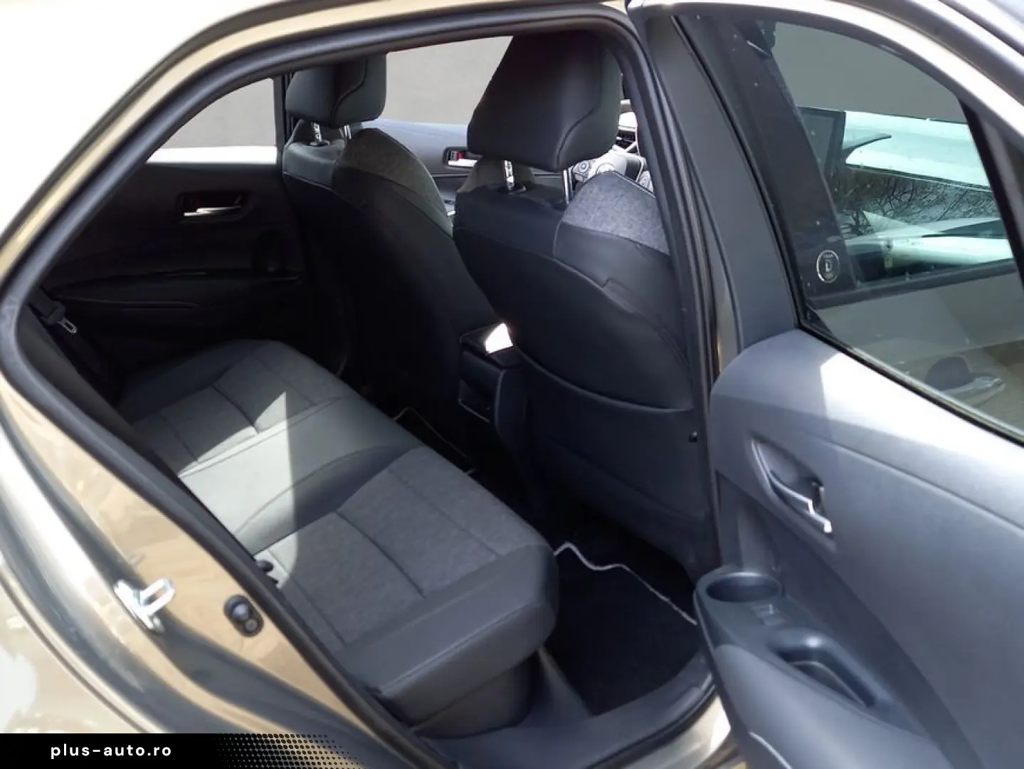 TOYOTA Corolla 2.0 Hybrid Team Deutschland