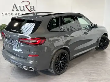 BMW X5 xDrive40d M-Sport NAV LASER PANO AHK H&K 22ZO