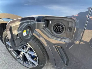 BMW X5 xDrive 45 e M Sport Softclose Pano HUD Laserl