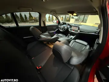 BMW Seria 3 320d Aut. xDrive Luxury Line