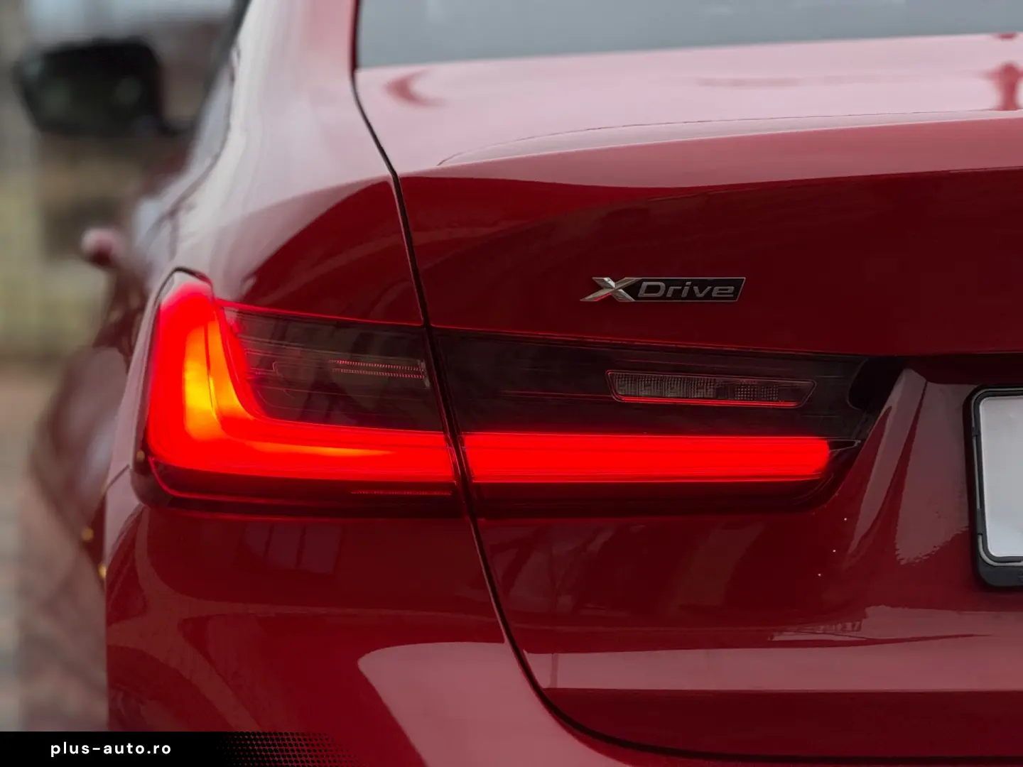 BMW Seria 3 320d Aut. xDrive Luxury Line