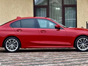 BMW Seria 3 320d Aut. xDrive Luxury Line