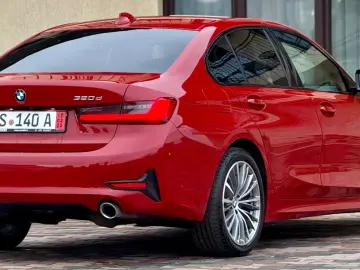 BMW Seria 3 320d Aut. xDrive Luxury Line