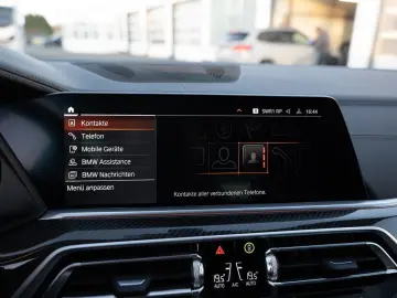 BMW X5 xDrive 40d M-Sport PANO AHK HUD 360  LASER