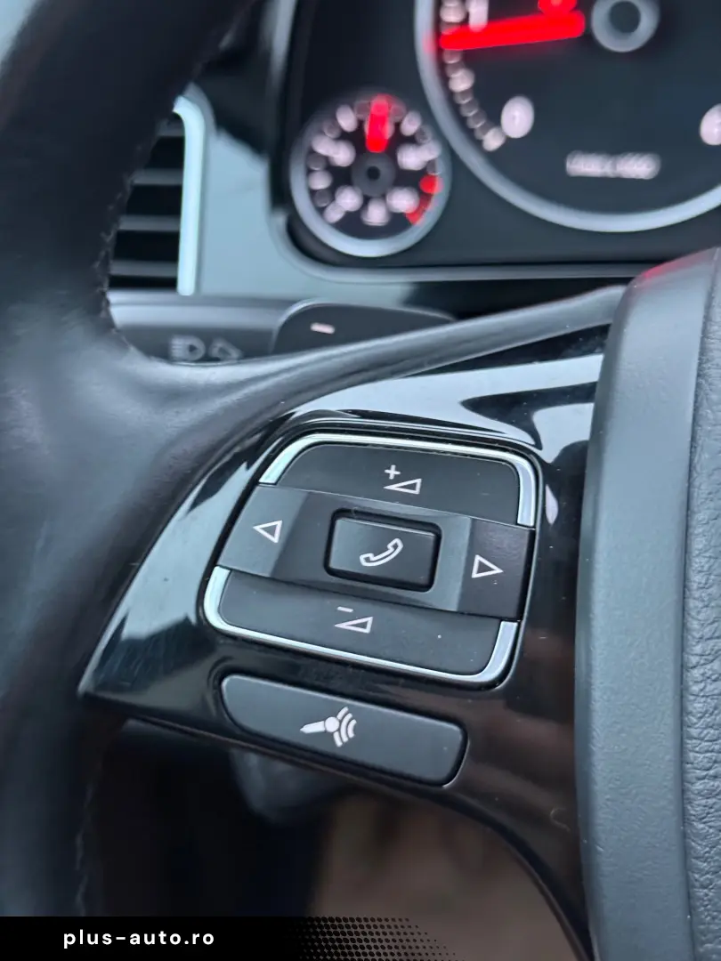 Volkswagen Touareg 3.0 V6 TDI SCR