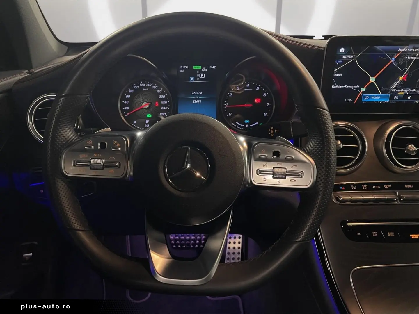 MERCEDES-BENZ GLC 200 4MATIC Coupe AMG Night AHK Distronic