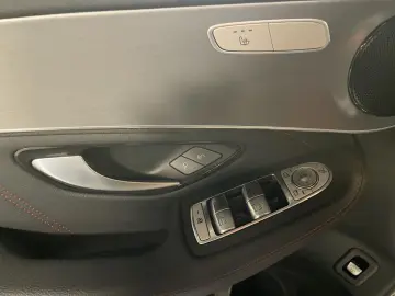 MERCEDES-BENZ GLC 200 4MATIC Coupe AMG Night AHK Distronic