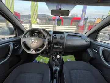 DACIA DUSTER 2014 4X4