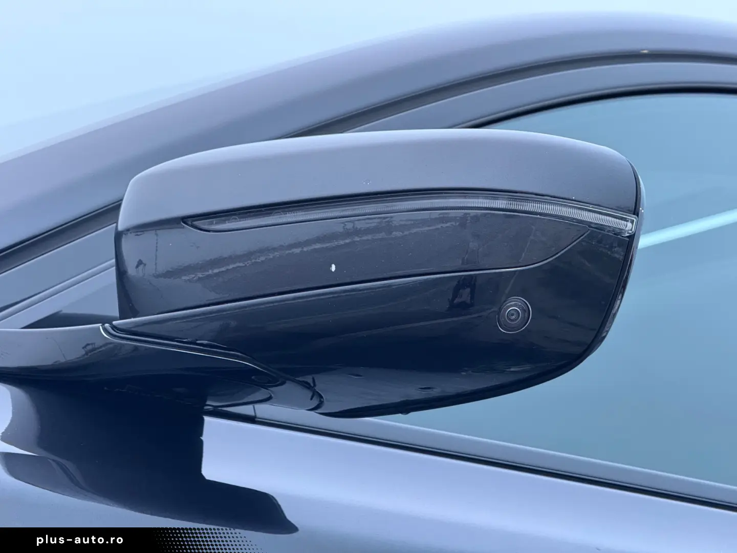 BMW Seria 7 730Ld xDrive MHEV