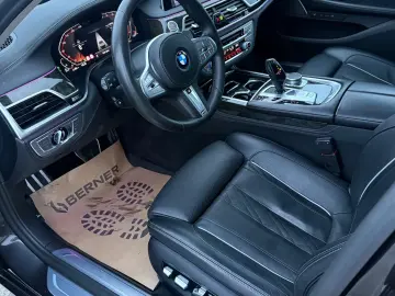 BMW Seria 7 730Ld xDrive MHEV