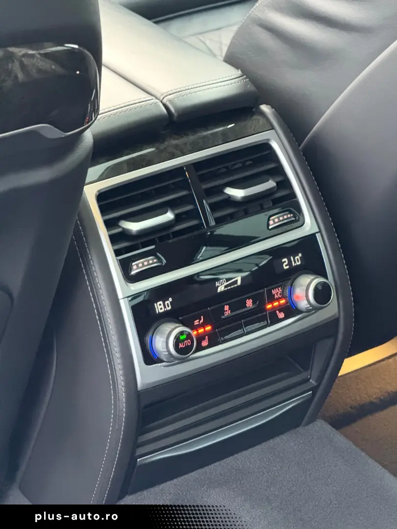 BMW Seria 7 730Ld xDrive MHEV