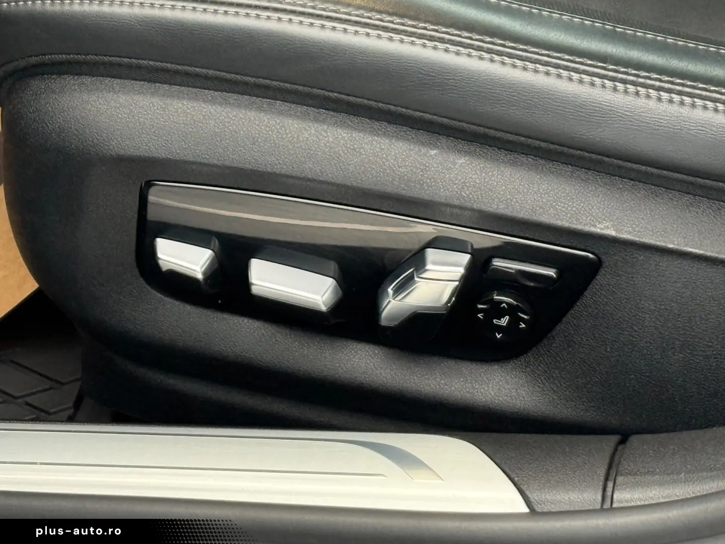 BMW Seria 7 730Ld xDrive MHEV