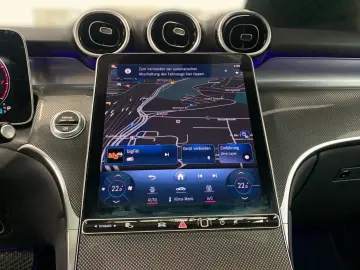 MERCEDES-BENZ GLC 200 4M Coupé  AVANTGARDE AHK MEMO PANO 360