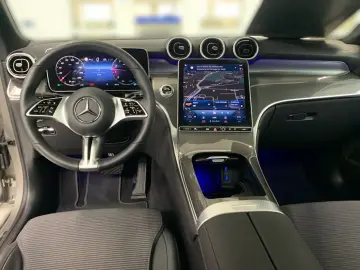 MERCEDES-BENZ GLC 200 4M Coupé  AVANTGARDE AHK MEMO PANO 360