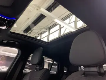 MERCEDES-BENZ GLC 200 4M Coupé  AVANTGARDE AHK MEMO PANO 360