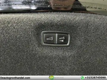 PORSCHE Taycan Performance Plus 93 kWh voll-ausstattung